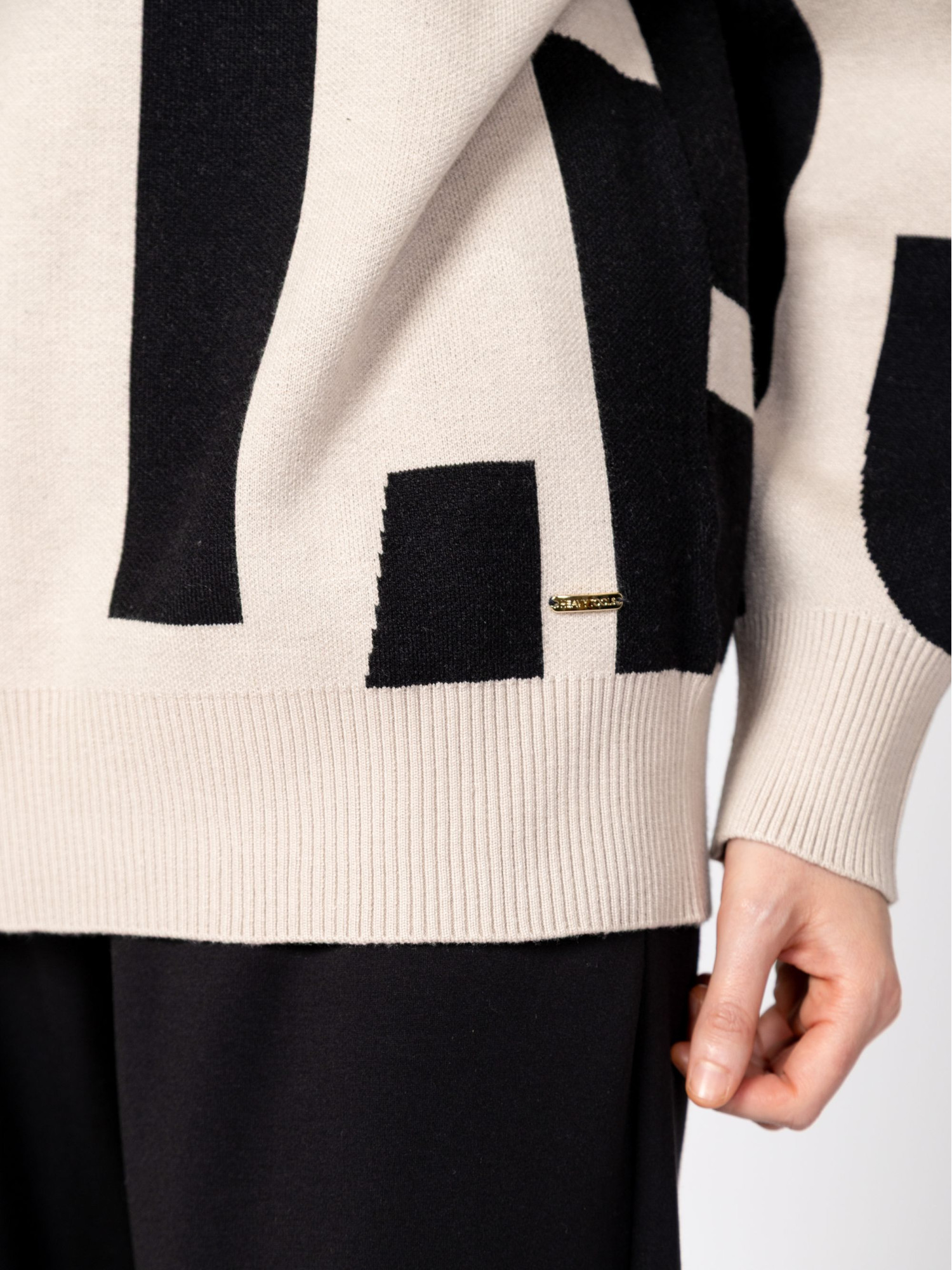 Heavy Tools - HALLARE - Elegáns Női pulóver